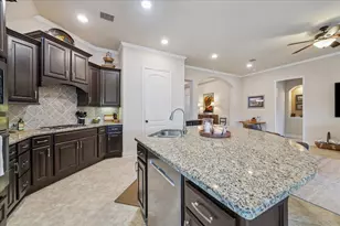 18415 Hounds Lake Dr, New Caney, TX 77357 - Photo 9