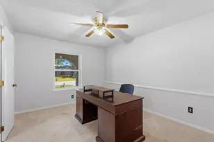 4014 Pin Oak Dr, Mont Belvieu, TX 77523 - Photo 5