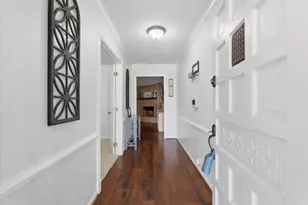 4014 Pin Oak Dr, Mont Belvieu, TX 77523 - Photo 3