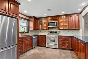 1242 County Rd 857, Alvin, TX 77511 - Photo 3