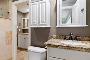 1242 County Rd 857, Alvin, TX 77511 - Photo 9