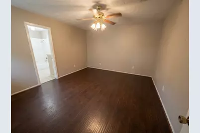 1118 W Belgravia Drive, Pearland, TX 77584 - Photo 5