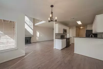 13 Lakeridge Drive, The Woodlands, TX 77381 - Photo 11