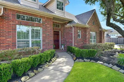 910 High Ridge Circle, Friendswood, TX 77546 - Photo 3