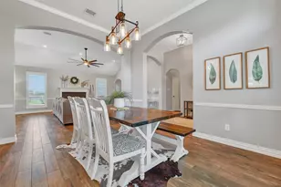 910 High Ridge Cir, Friendswood, TX 77546 - Photo 7