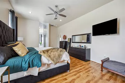 5027 Creekmont Drive, Houston, TX 77091 - Photo 29