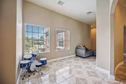 5027 Creekmont Drive, Houston, TX 77091 - Photo 23