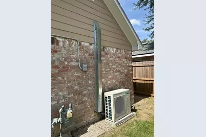 11719 Scottsdale Drive, Meadows Place, TX 77477 - Photo 3