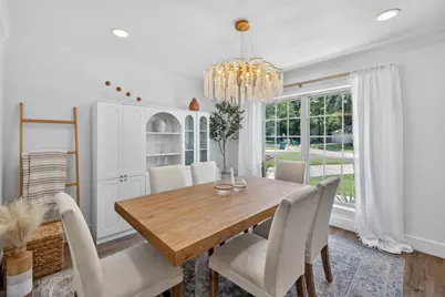 129 N Rainbow Ridge Circle, The Woodlands, TX 77381 - Photo 11