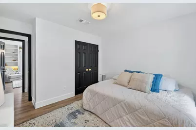 129 N Rainbow Ridge Circle, The Woodlands, TX 77381 - Photo 29