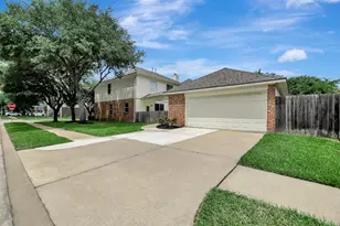 7802 Autumn Hollow Ln, Houston, TX 77041 - Photo 5