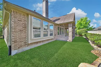 15 S Lochwood Way, Tomball, TX 77375 - Photo 37