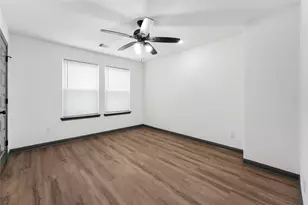 7987 Chateau St, Houston, TX 77028 - Photo 27
