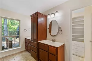103 Breezy Point Pl, The Woodlands, TX 77381 - Photo 5