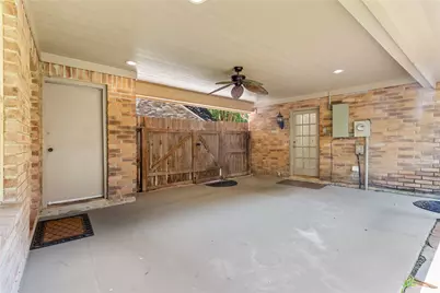 103 Breezy Point Place, The Woodlands, TX 77381 - Photo 41