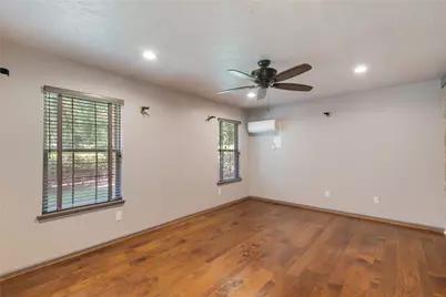103 Breezy Point Place, The Woodlands, TX 77381 - Photo 43