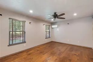 103 Breezy Point Pl, The Woodlands, TX 77381 - Photo 43