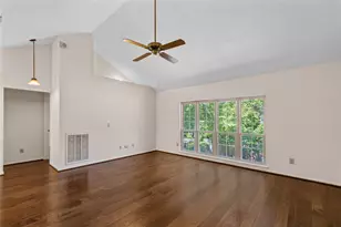 103 Breezy Point Pl, The Woodlands, TX 77381 - Photo 31
