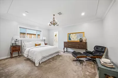 10931 Piping Rock Lane, Houston, TX 77042 - Photo 9