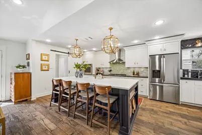 10931 Piping Rock Lane, Houston, TX 77042 - Photo 5