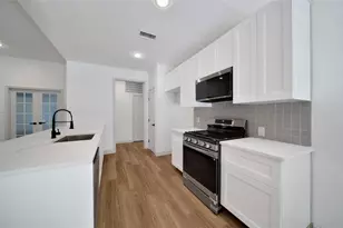 2 Wintergreen Trail, The Woodlands, TX 77382 - Photo 7