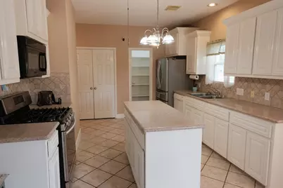 4402 Juan Carlos Court, Rosenberg, TX 77471 - Photo 9