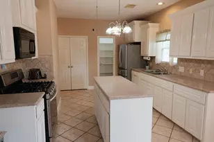4402 Juan Carlos Ct, Rosenberg, TX 77471 - Photo 9