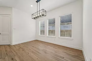 16008 Mahogany Mist Dr, Conroe, TX 77302 - Photo 11