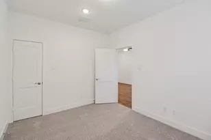 26265 E Outrider Banks Cir, Montgomery, TX 77316 - Photo 23