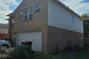 13231 Barrow Point Ln, Houston, TX 77014 - Photo 3