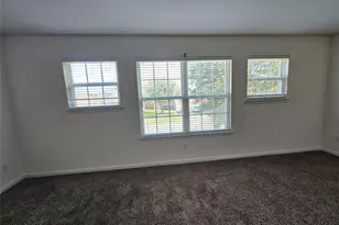 13231 Barrow Point Ln, Houston, TX 77014 - Photo 11