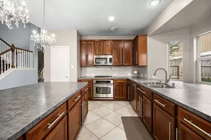 25993 N Royal Emerald Ln, Kingwood, TX 77339 - Photo 29