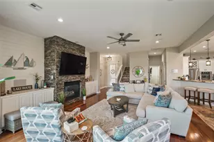 127 W Palm Blvd, Montgomery, TX 77356 - Photo 7