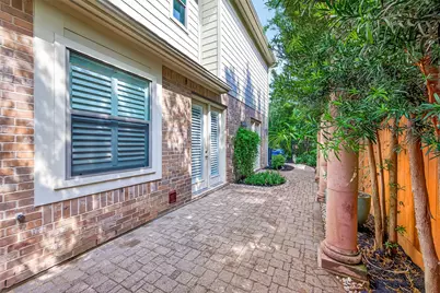 71 Mill Point Place, The Woodlands, TX 77380 - Photo 47