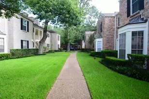 12978 Trail Hollow Dr, Houston, TX 77079 - Photo 1