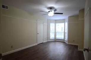 12978 Trail Hollow Dr, Houston, TX 77079 - Photo 11