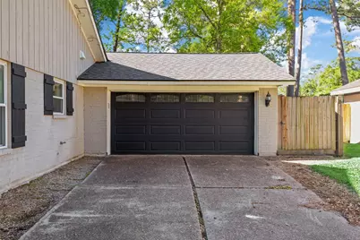 2218 Lazy Grove Drive, Kingwood, TX 77339 - Photo 45