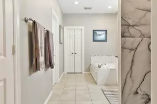 826 E 29th St, Houston, TX 77009 - Photo 15