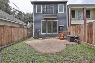 826 E 29th Street, Houston, TX 77009 - Photo 27