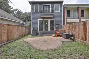 826 E 29th St, Houston, TX 77009 - Photo 27