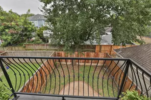 826 E 29th St, Houston, TX 77009 - Photo 19