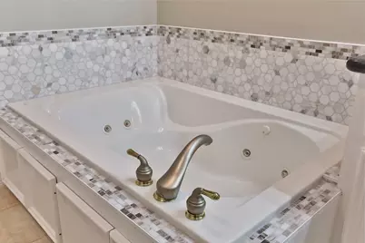 826 E 29th Street, Houston, TX 77009 - Photo 17