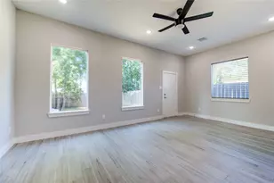 4536 Sunflower St, Houston, TX 77051 - Photo 11