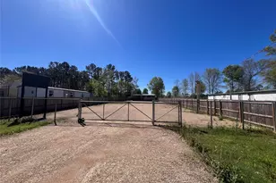 960 County Rd 5021, Cleveland, TX 77327 - Photo 31