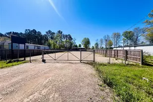 960 County Rd 5021, Cleveland, TX 77327 - Photo 5