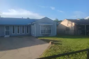 5711 Doolittle Blvd, Houston, TX 77033 - Photo 11