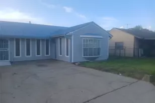 5711 Doolittle Blvd, Houston, TX 77033 - Photo 5