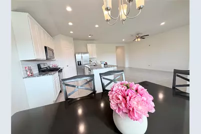 7410 Highland Chase Drive, Richmond, TX 77407 - Photo 9