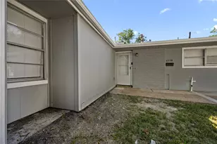 6138 Kenilwood Dr, Houston, TX 77033 - Photo 3
