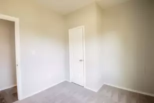 4817 Wylie St, Houston, TX 77026 - Photo 9